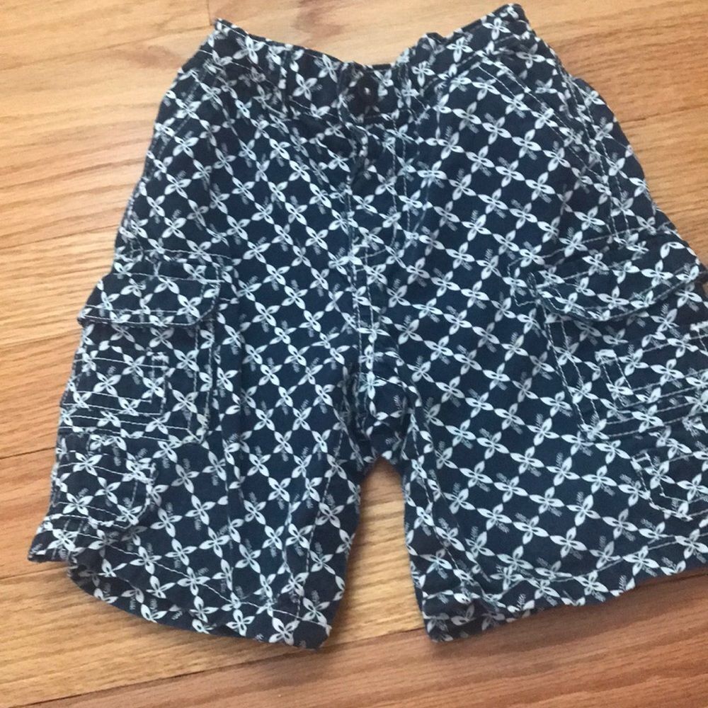 Gap shorts 